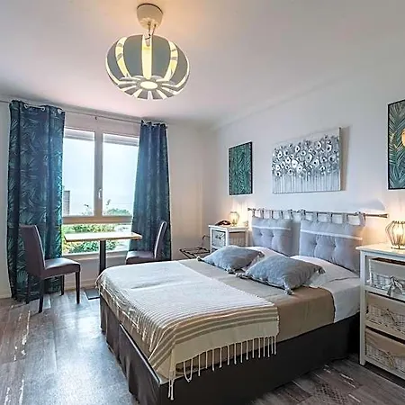 Cordouan Hotel 2*